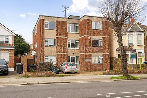 1 bedroom apartment for sale, Brownlow Lodge, Bounds Green N11