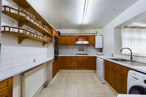 16 Cample Lane, South Ockendon, RM15 5RA