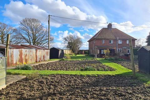 3 bedroom semi-detached house for sale, Town Green, Alby