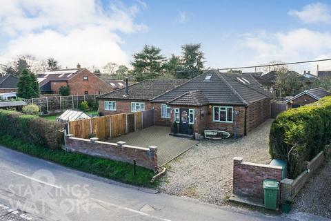 5 bedroom detached bungalow for sale, Chapel Road, Lingwood, Norwich