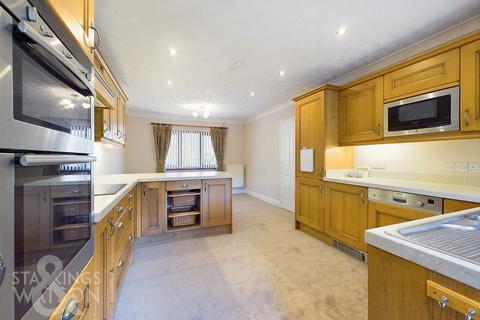 4 bedroom detached house for sale, Three Mile Lane, Costessey, Norwich