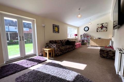 5 bedroom property for sale - New Lane, Preston PR1