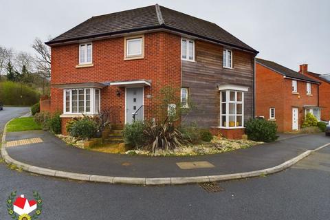 4 bedroom detached house for sale - Oldfield Road, Brockworth, Gloucester GL3 4RY
