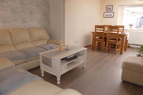 91 Fold Green, Chadderton, Oldham, OL9 9DX