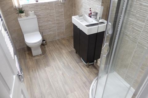 91 Fold Green, Chadderton, Oldham, OL9 9DX