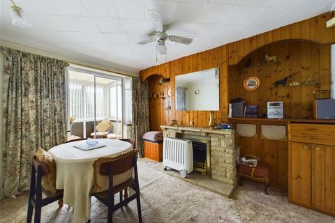 8 Beechcroft Road, Longlevens, Gloucester, GL2 9HF
