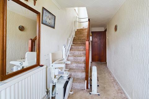 8 Beechcroft Road, Longlevens, Gloucester, GL2 9HF