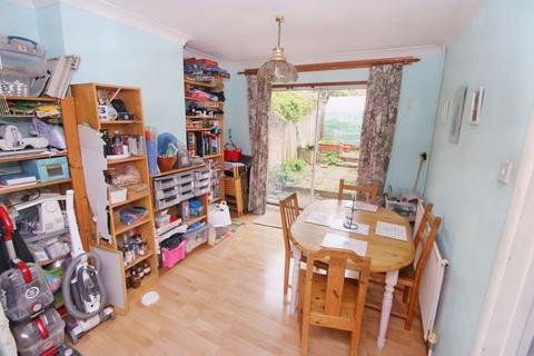 3 bedroom semi-detached house for sale, Highwood Avenue, High Wycombe HP12