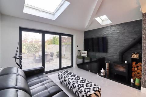7 Lightwood, Worsley, Manchester, M28 1ZL