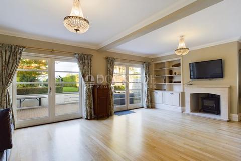 4 bedroom detached bungalow for sale, Rede Court Road, Rochester