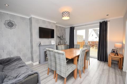 3 bedroom detached house for sale, Broomhill Avenue, Perth
