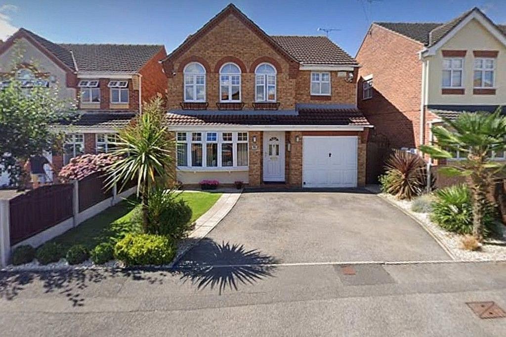 New Meadows, Rawmarsh, Rotherham 4 bed detached house £330,000