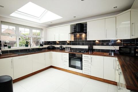 86 New Meadows, Rawmarsh, Rotherham, S62 7FE