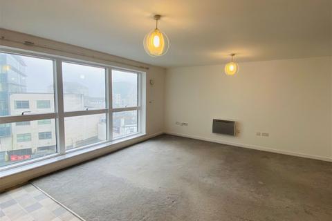2 bedroom apartment to rent, Moon Street, Plymouth PL4