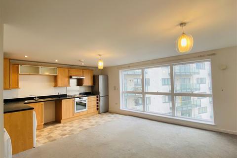 2 bedroom apartment to rent, Moon Street, Plymouth PL4
