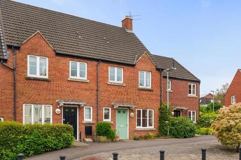 3 bedroom terraced house for sale, Dursley GL11