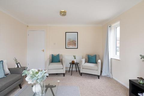 4 bedroom detached house for sale - Downhead Park, Milton Keynes MK15