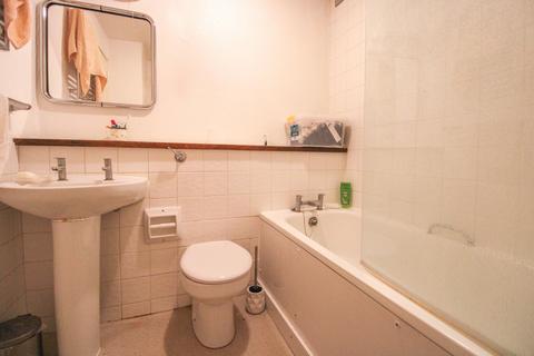4 Green Acres, Croydon, CR0 5UW