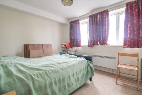 4 Green Acres, Croydon, CR0 5UW