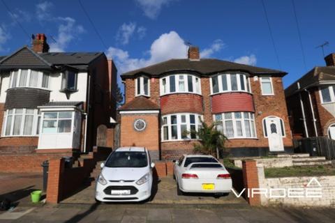 3 bedroom semi-detached house for sale, Dorrington Road, Great Barr, West Midlands, B42
