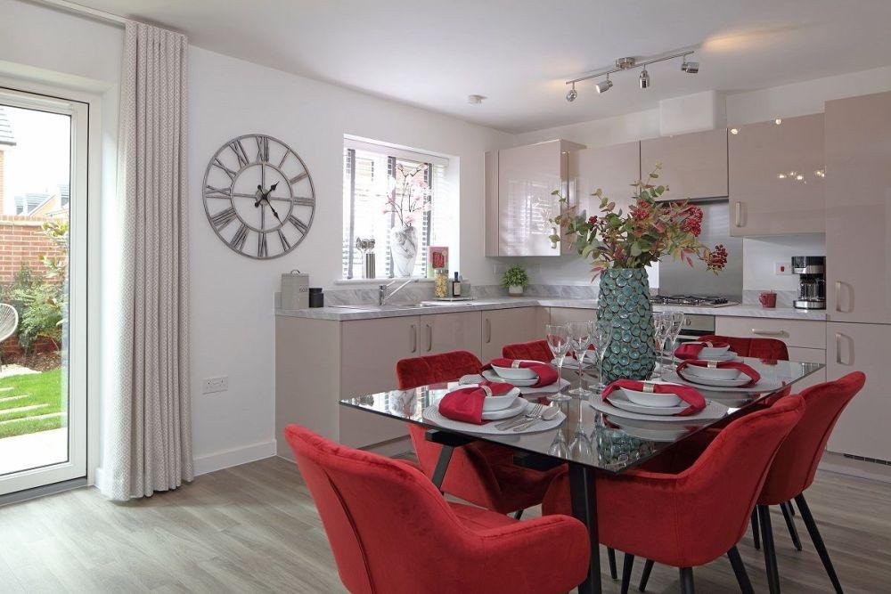 The seaton show home images from union place