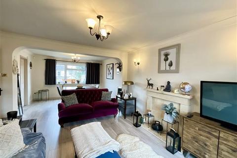 62 Bartle Road, Sheffield, S12 2QQ