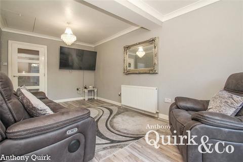 2 bedroom detached bungalow for sale, Northfalls Road, Canvey Island, SS8