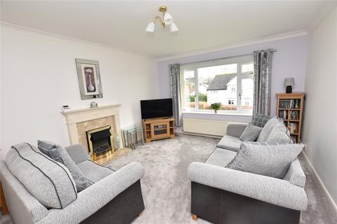 2 bedroom apartment for sale - Tranfield Close, Guiseley, Leeds, West Yorkshire