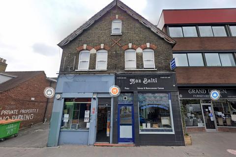 Shop to rent, High Street, Orpington