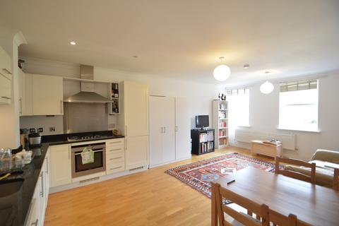 1 bedroom apartment to rent, Baker Street , Weybridge, KT13