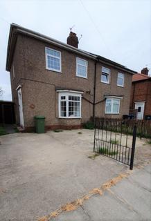 3 bedroom semi-detached house to rent - East Avenue, Harton, South Shields