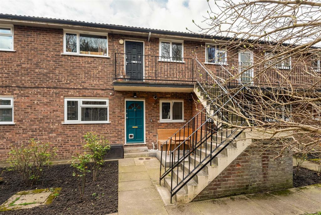 Broomgrove Road, Sheffield S10 2 bed flat £925 pcm (£213 pw)