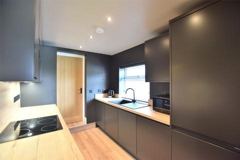 3 bedroom flat to rent, Greywood Avenue, Newcastle Upon Tyne, NE4