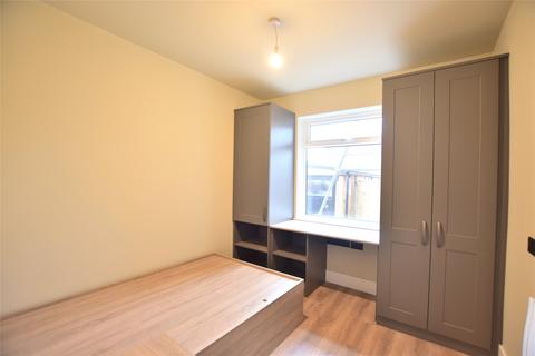 3 bedroom apartment to rent - Greywood Avenue, Fenham, NE4