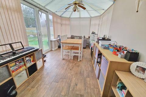 31 Bryn Rhedyn, Pencoed, Bridgend, CF35 6TL