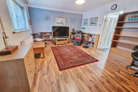 40 Gregory Close, Pencoed, Bridgend, CF35 6RF