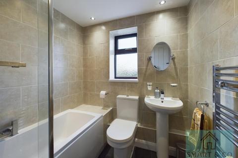 3 bedroom end of terrace house for sale - Sneyd Street, Stoke-On-Trent