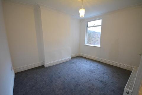 3 bedroom terraced house to rent, Collingwood Street, Coundon, Bishop Auckland