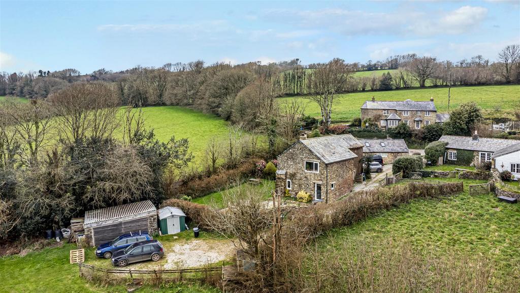Duloe, Liskeard 4 bed detached house for sale £699,950