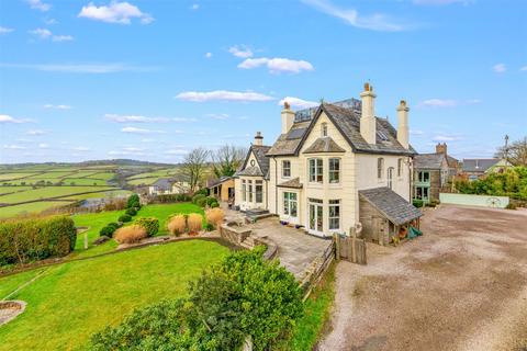 7 bedroom detached house for sale, Launceston