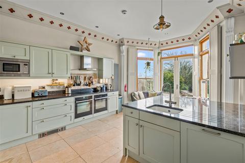 7 bedroom detached house for sale, Launceston