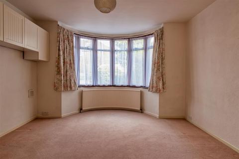 3 bedroom semi-detached house for sale - Hartsbourne Road, Earley, Reading