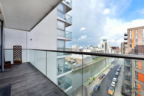 2 bedroom apartment for sale - Abbotts Wharf, Stainsby Road, London, E14