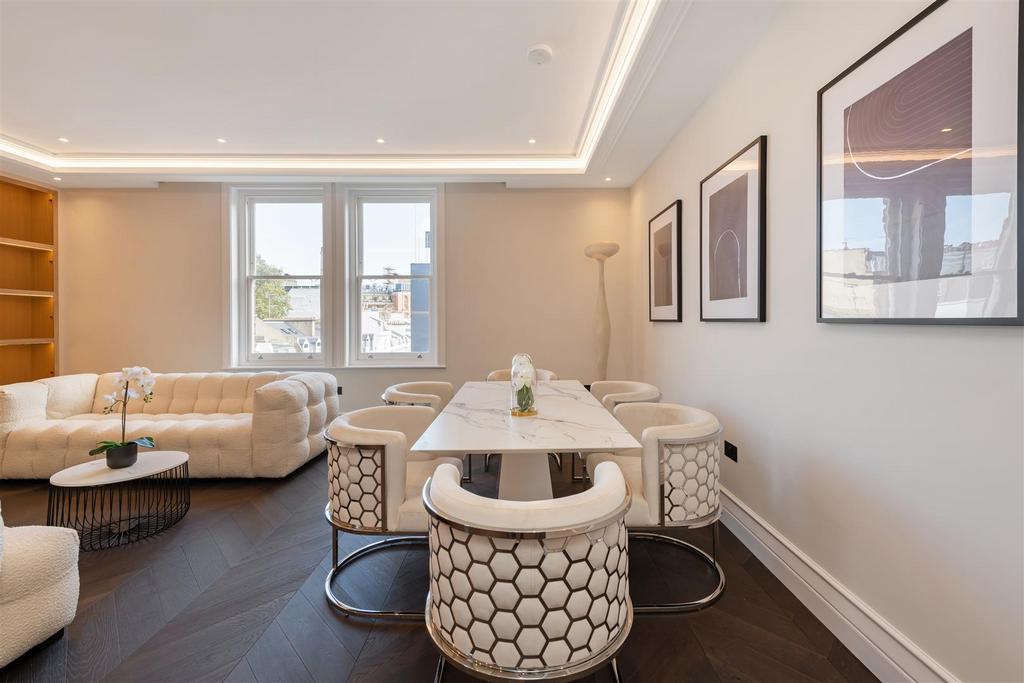 Flat 5, 73 Pont Street Hi-3.jpg