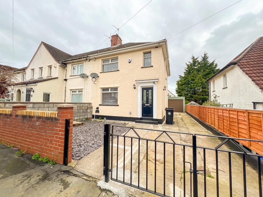 Lisburn Road, Bristol 3 bed semi-detached house - £1,500 pcm (£346 pw)