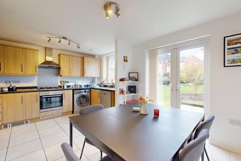 9 Cranmore Circle, Broughton, Milton Keynes, MK10 7DD