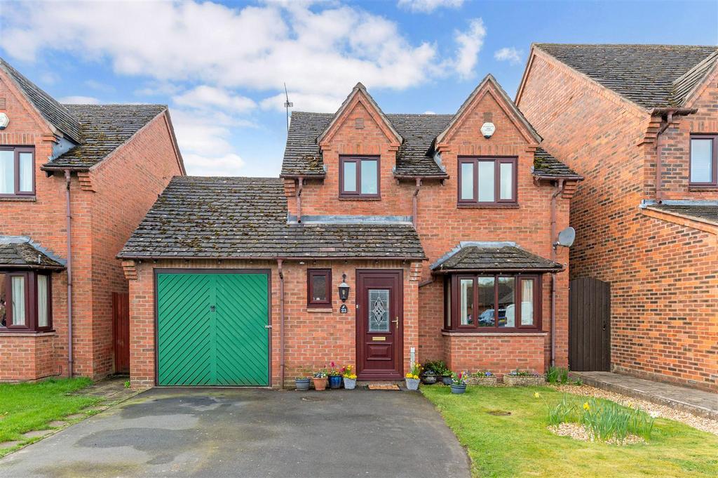 Grove Meadow, Cleobury Mortimer, Kidderminster 4 bed detached house for ...