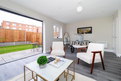 3 bedroom end of terrace house for sale, Beulah Road, Sutton