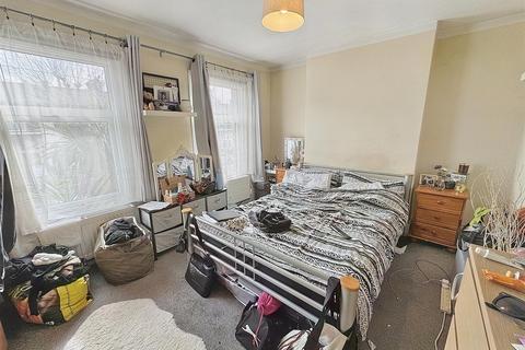 112 Chandos Road, London, E15 1TT