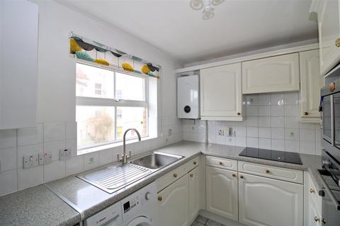 2 bedroom apartment for sale, The Causeway, Seaford